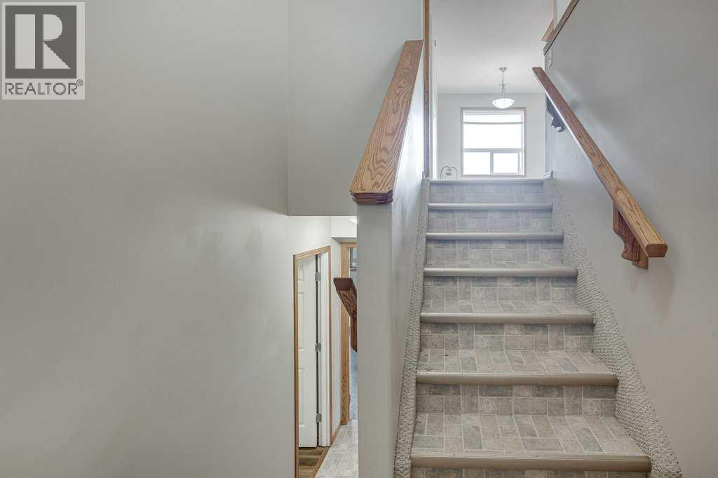 Listing photo – 103 Landry Bend, Red Deer