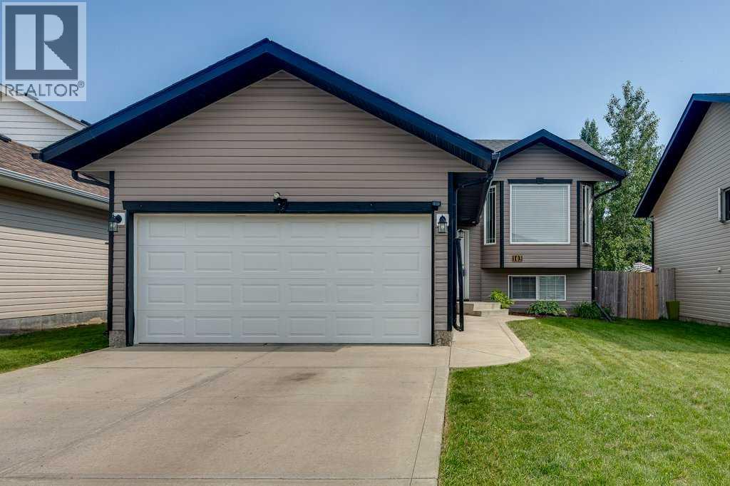 Listing photo – 103 Landry Bend, Red Deer