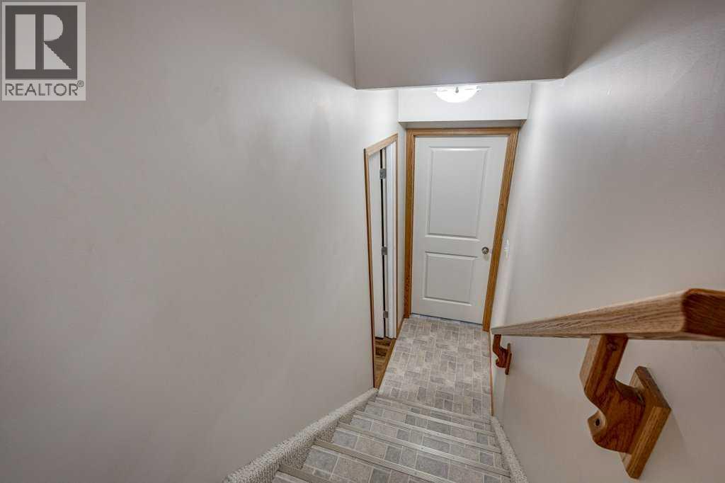 Listing photo – 103 Landry Bend, Red Deer