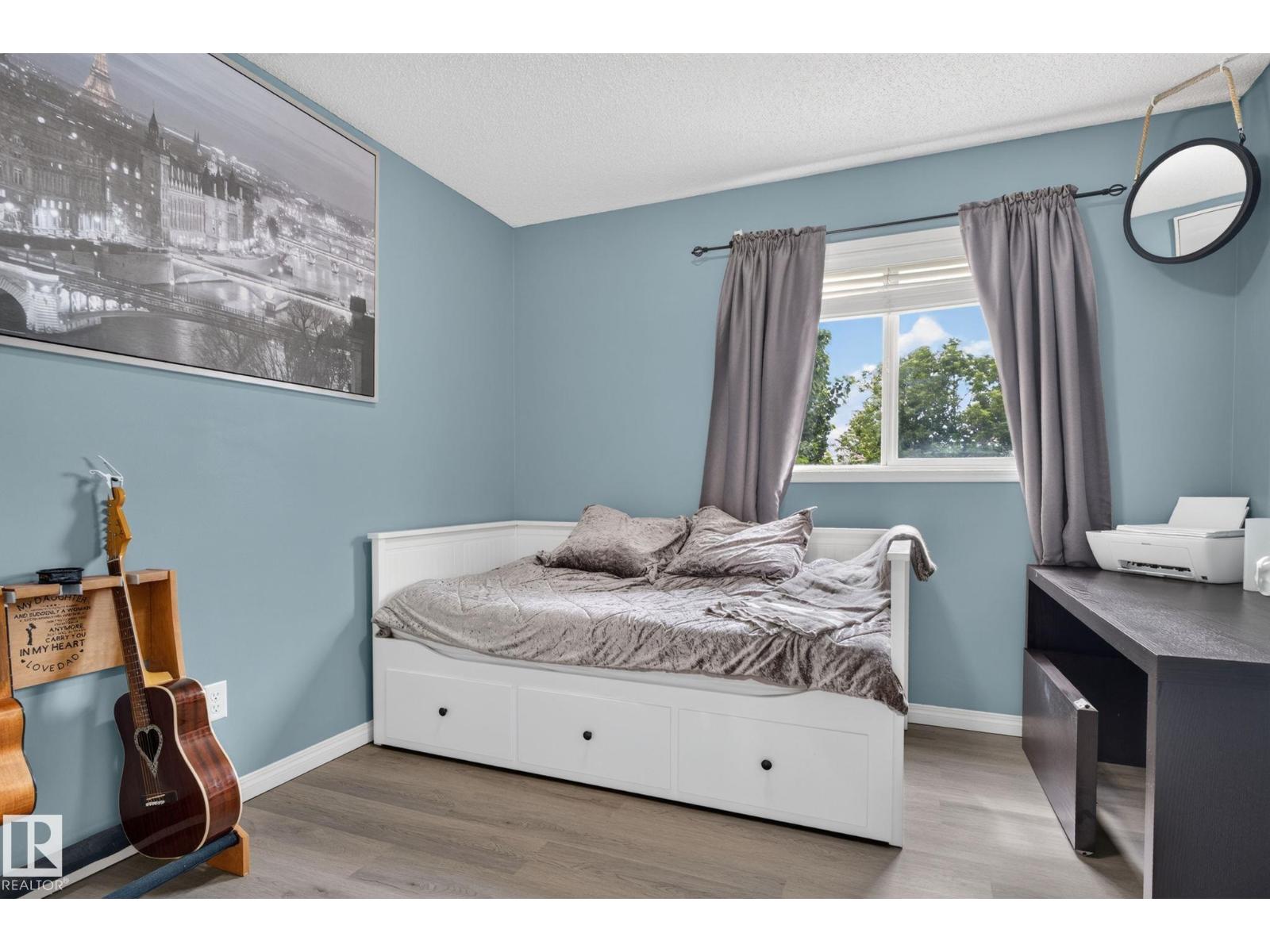 833 MCALLISTER CR SW - 24
