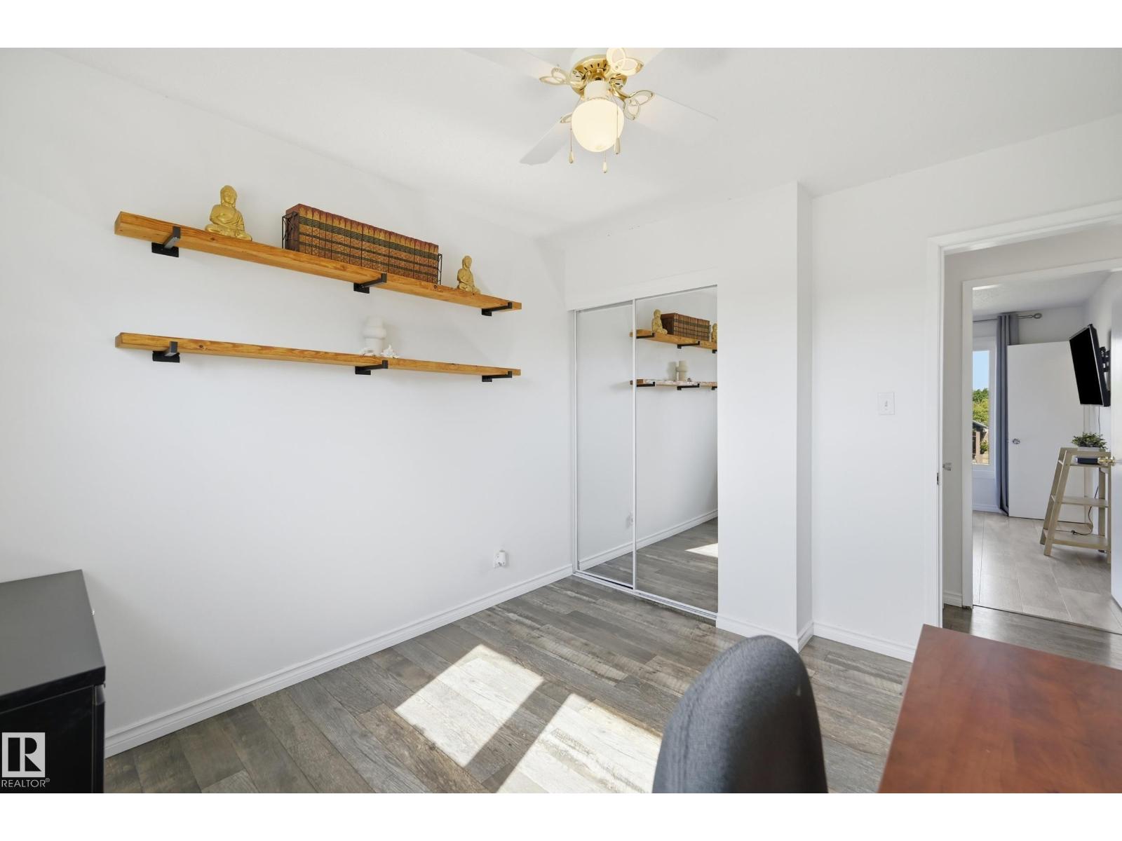 15111 67 ST NW - 21