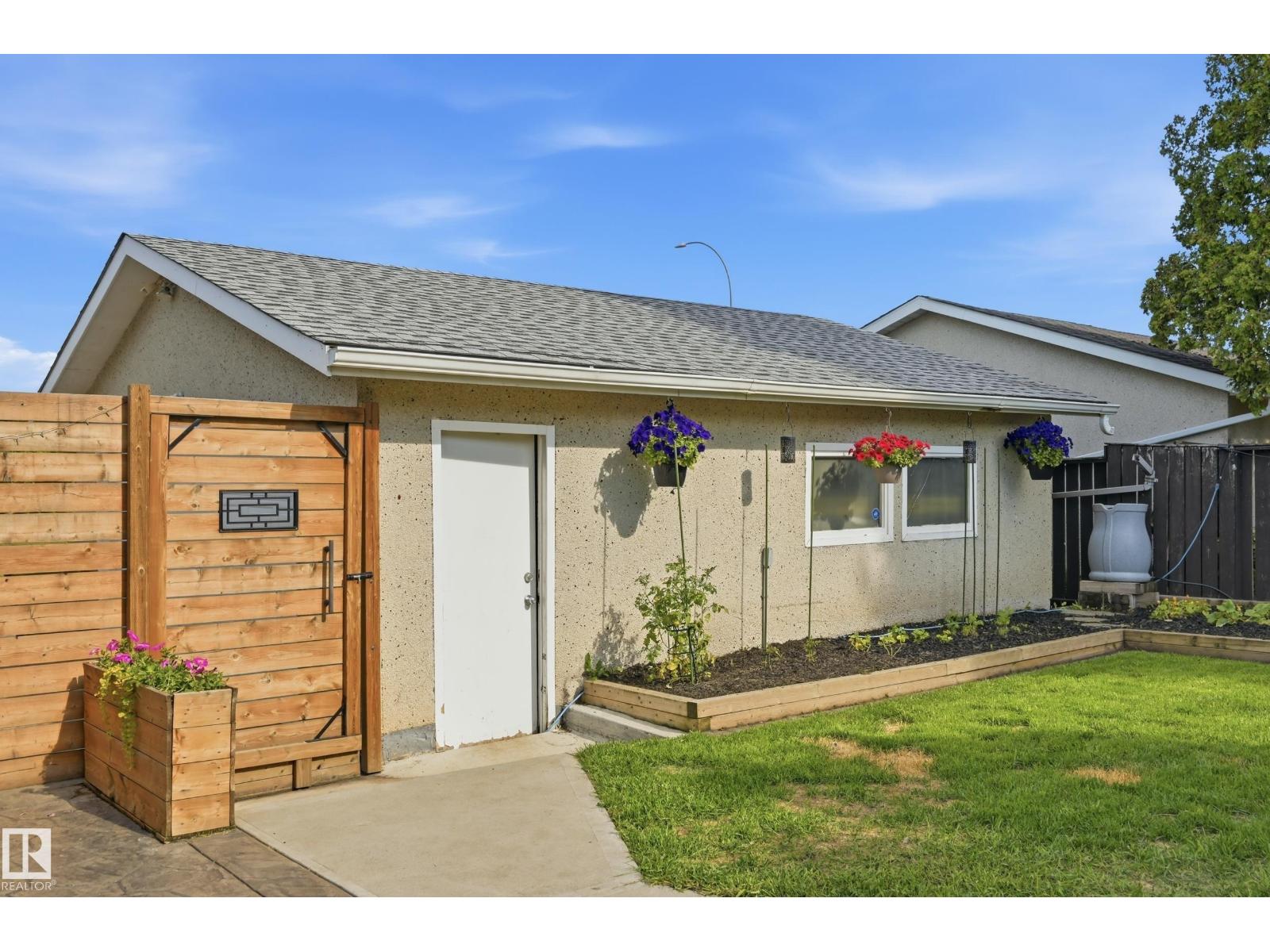 15111 67 ST NW - Image 32