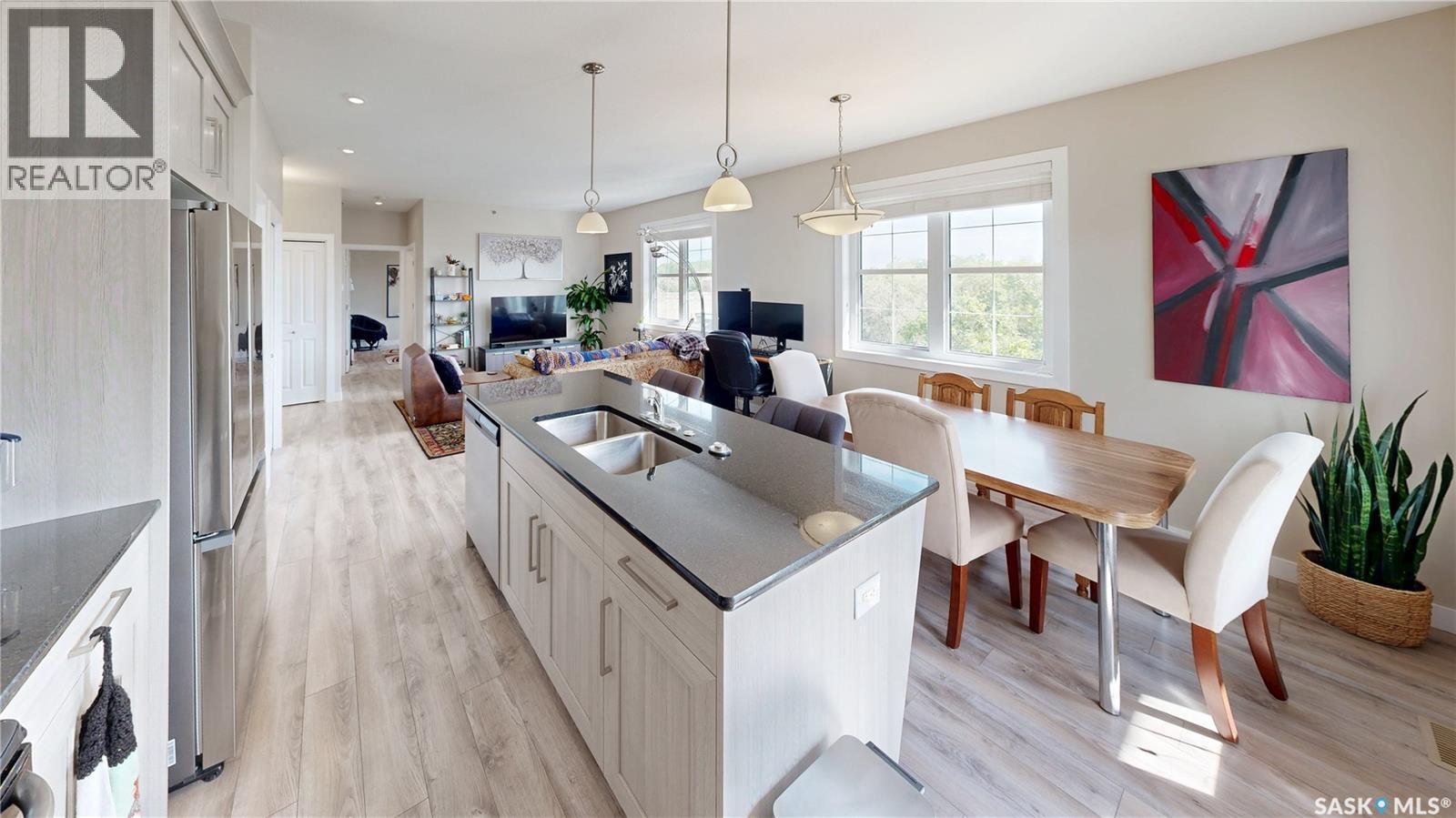 #406 1515 Anson ROAD - 15