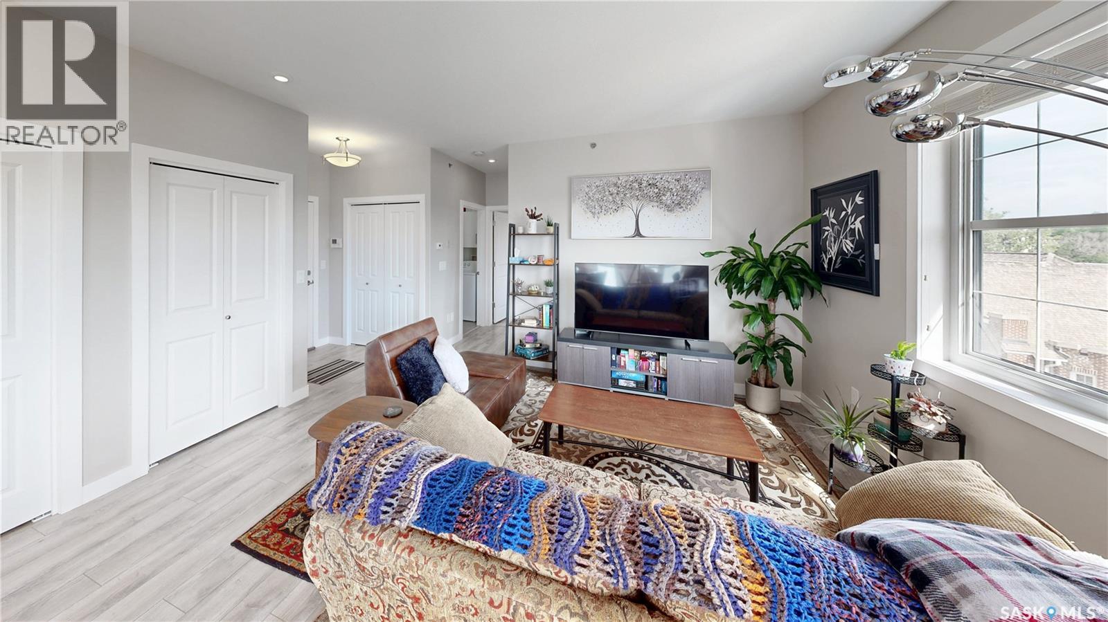 #406 1515 Anson ROAD - 5