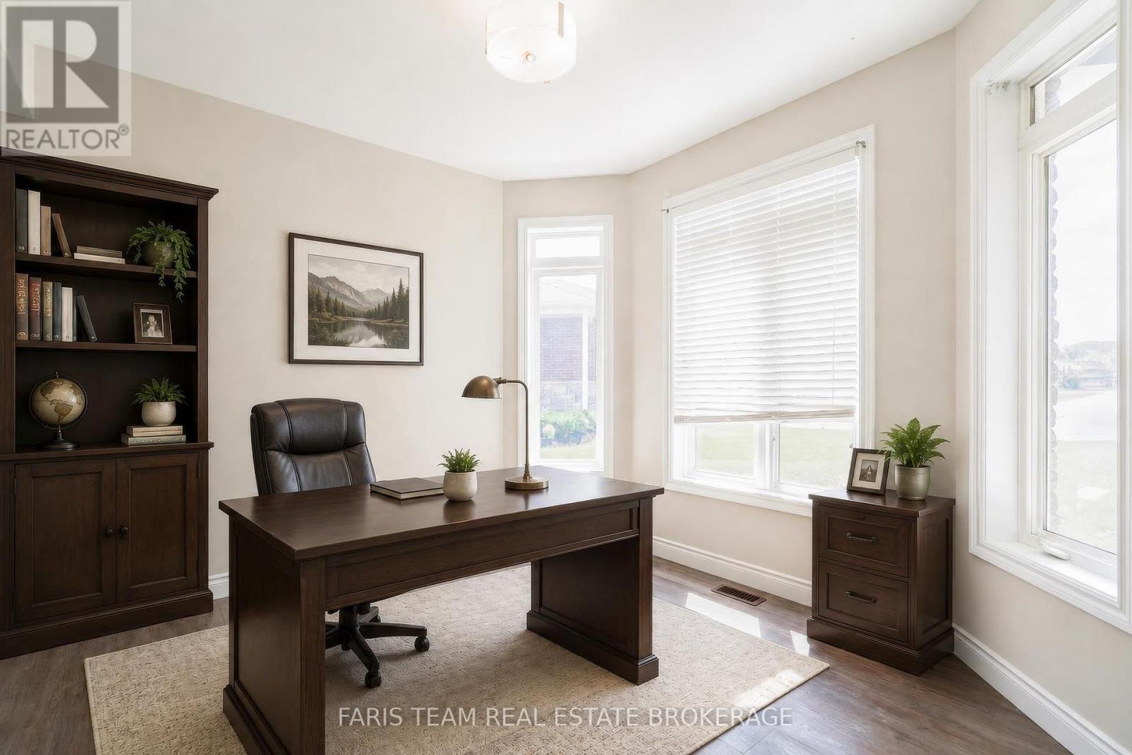 33 SHEPPARD DRIVE - 13