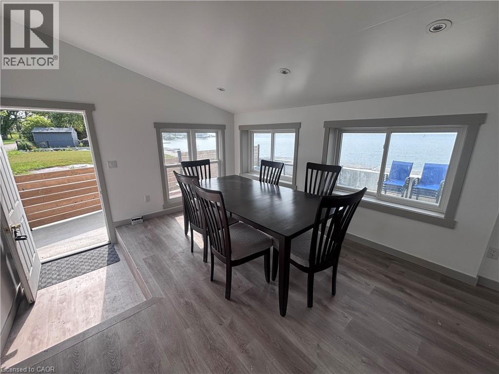 1456 LAKESHORE Road - 29