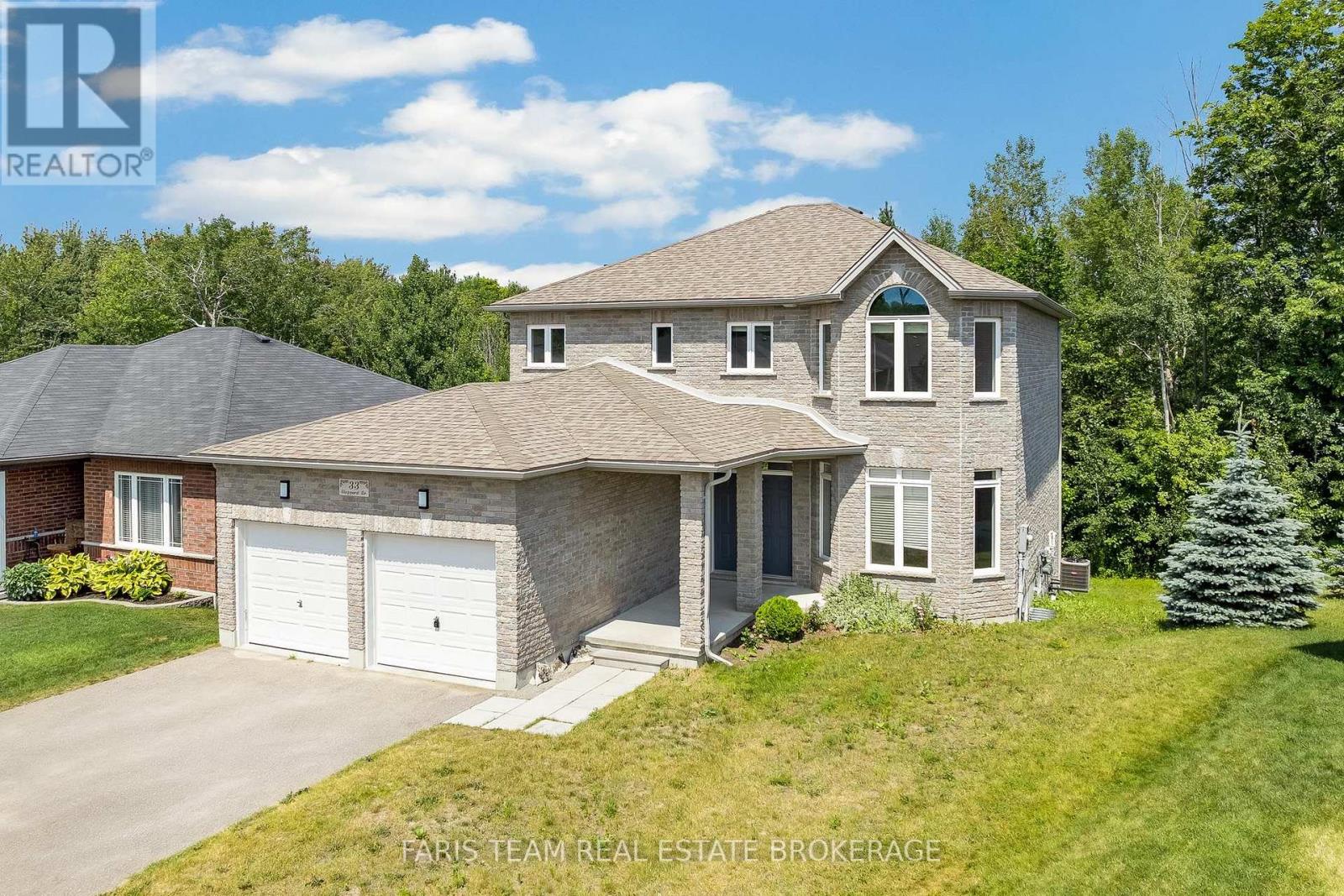 33 SHEPPARD DRIVE - 1