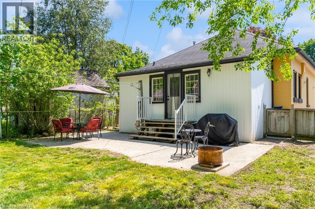 110 OAK Street - 22
