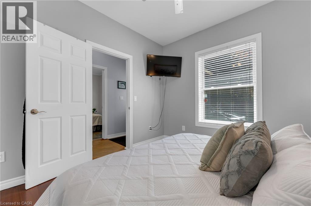 110 OAK Street - 5