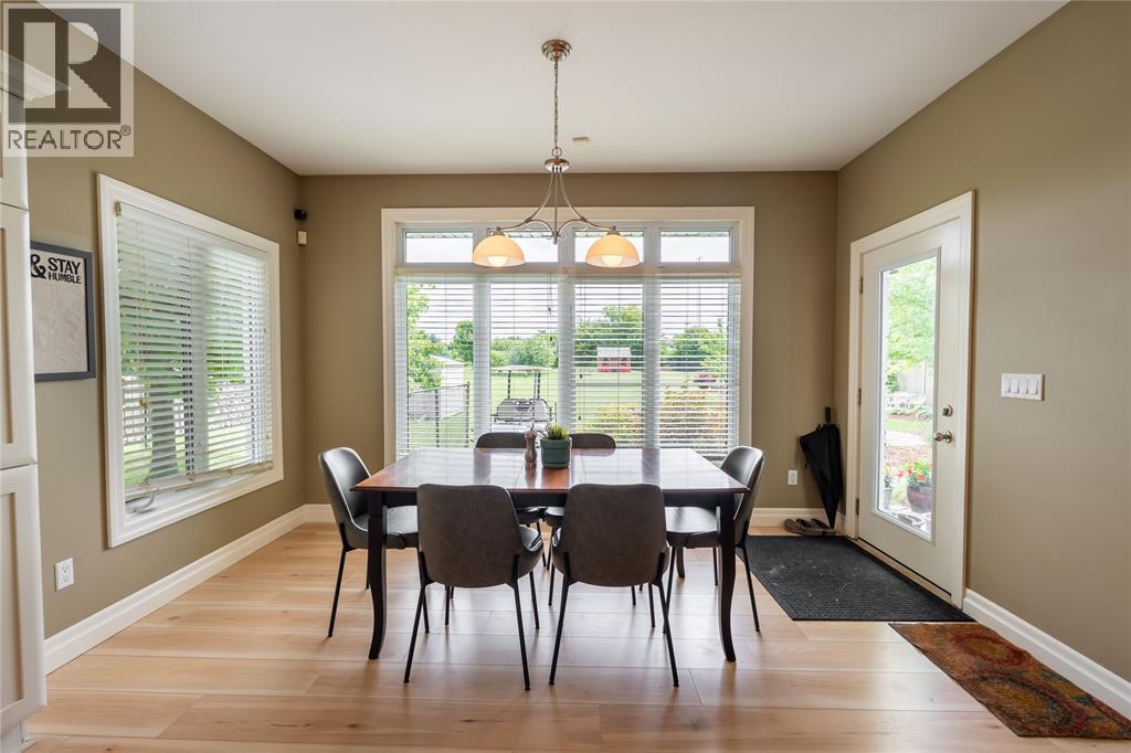 968 ST CLAIR PARKWAY - 11