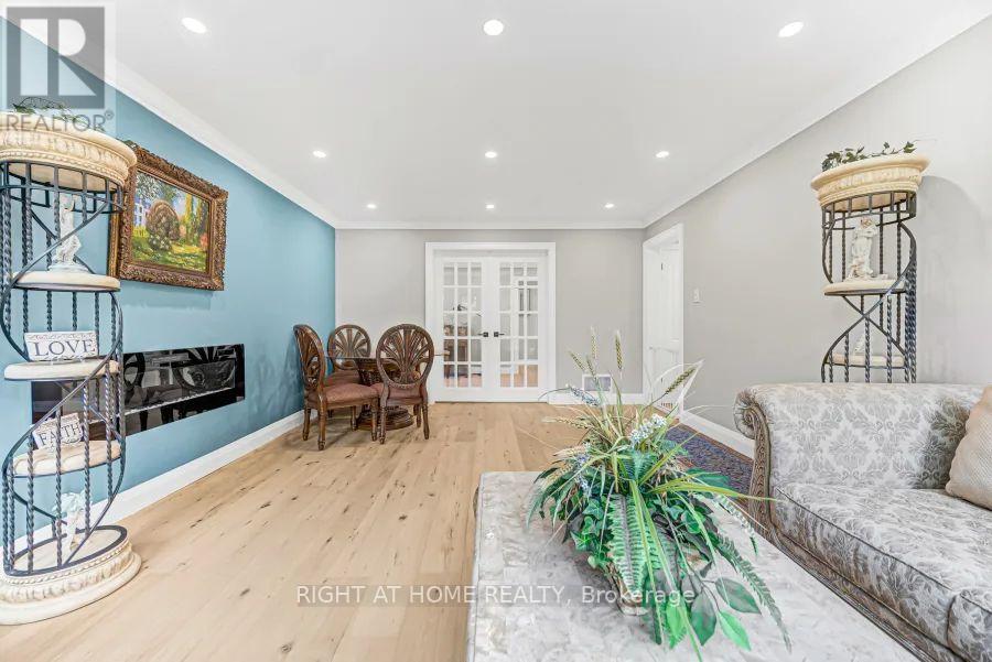 35 HARMONY HILL CRESCENT - 21