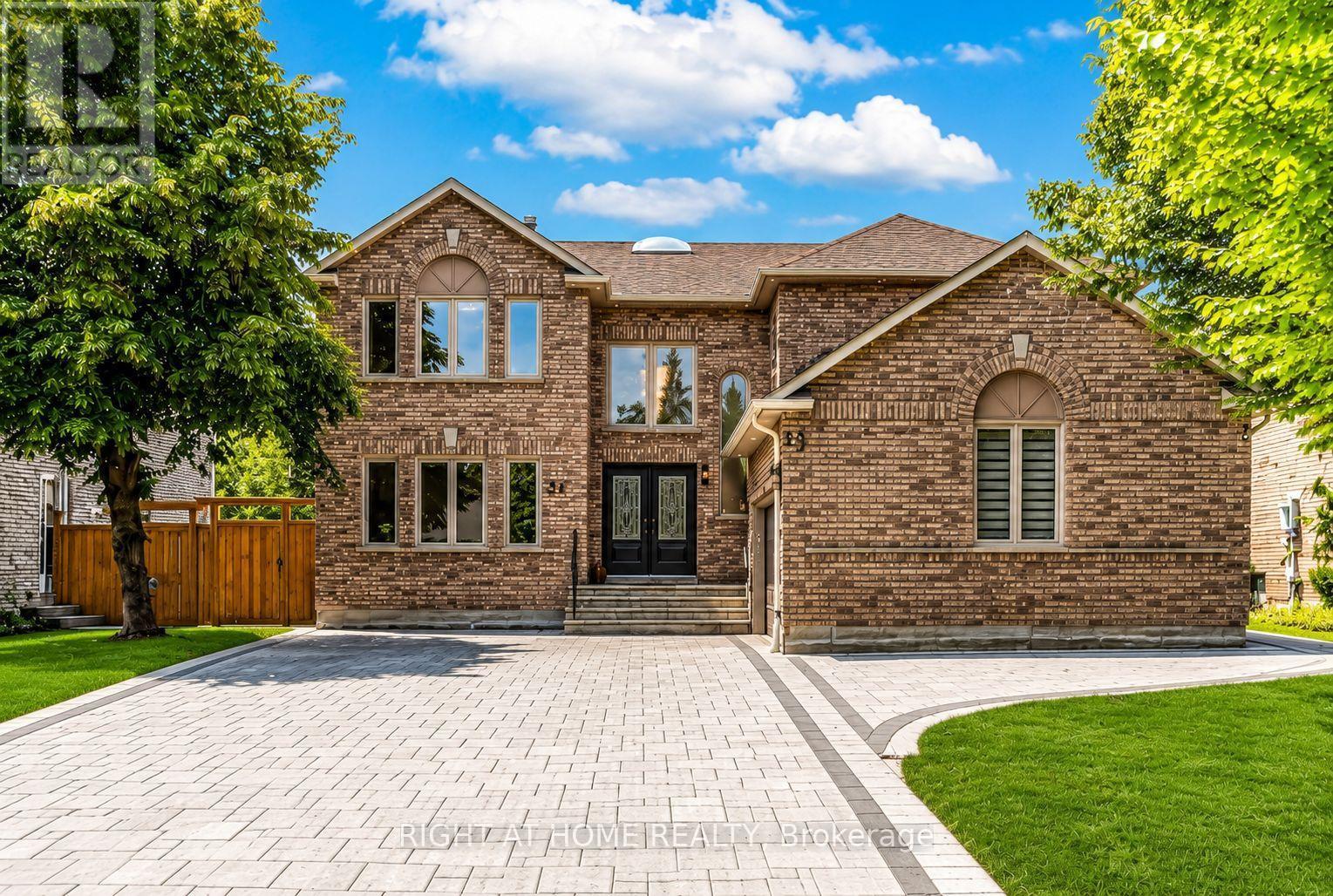 35 HARMONY HILL CRESCENT - 2