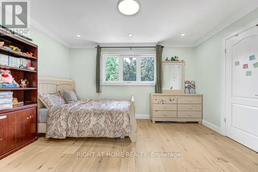 35 HARMONY HILL CRESCENT - 36