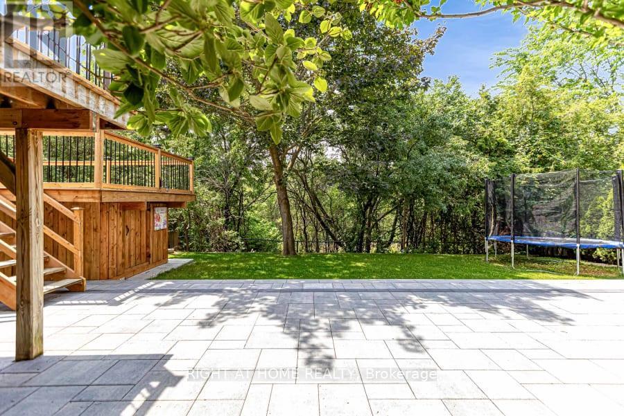 35 HARMONY HILL CRESCENT - 32