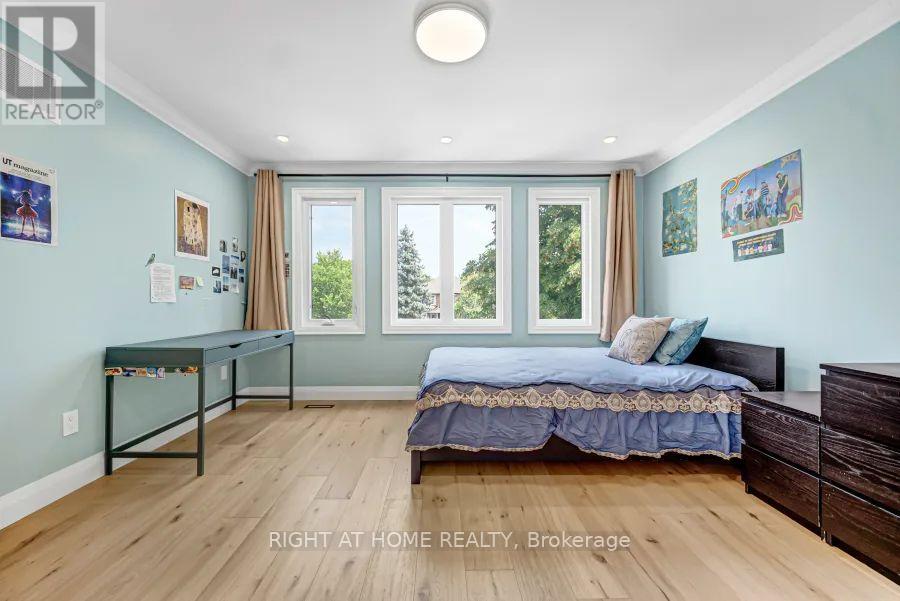 35 HARMONY HILL CRESCENT - 34