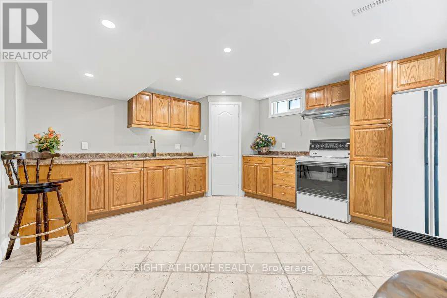 35 HARMONY HILL CRESCENT - 41