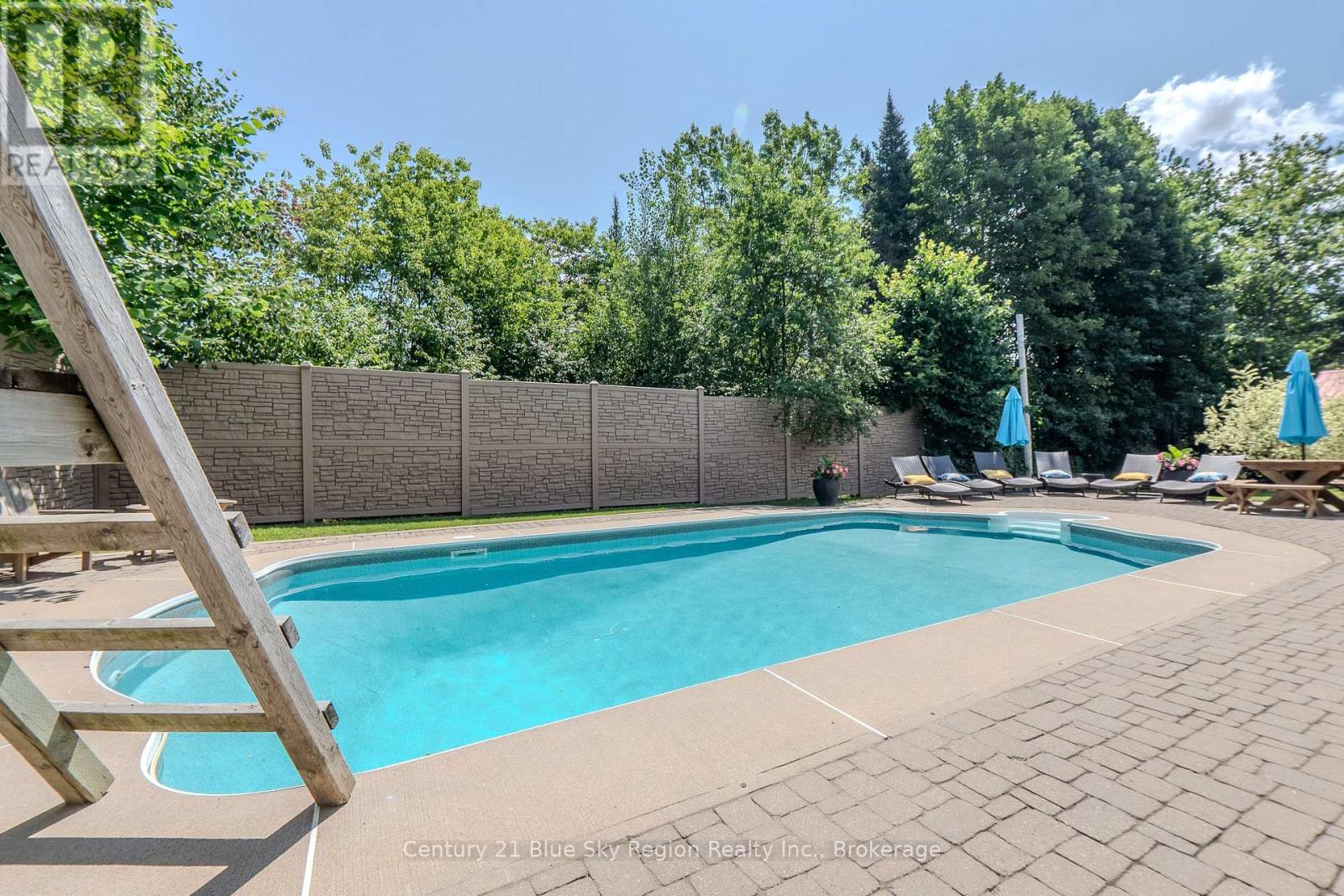 77 JANEY AVENUE - 11