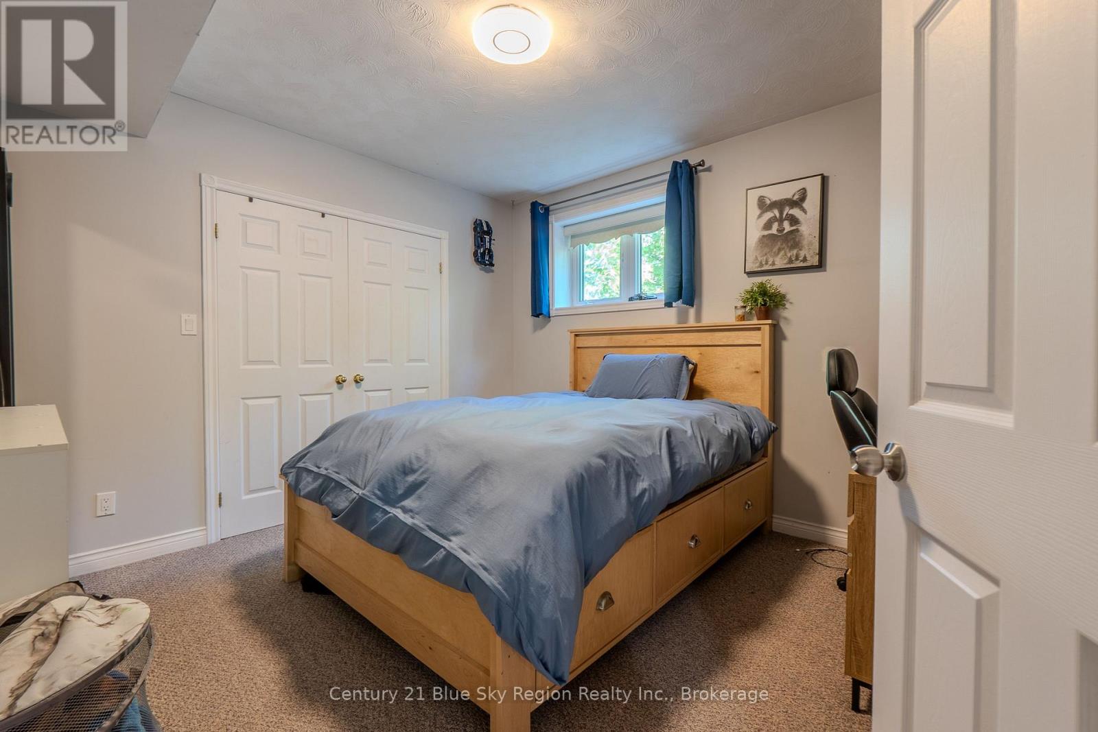 77 JANEY AVENUE - 45
