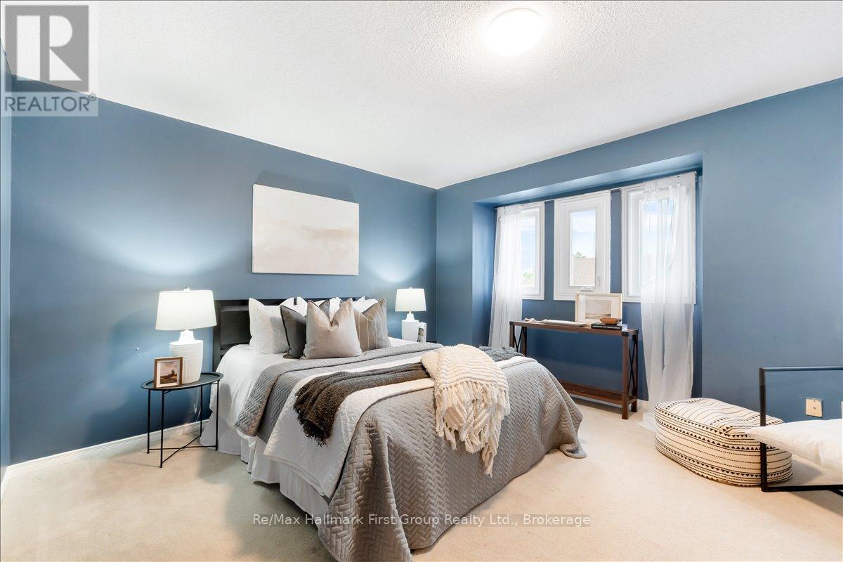 9 ALEXIS WAY - 15