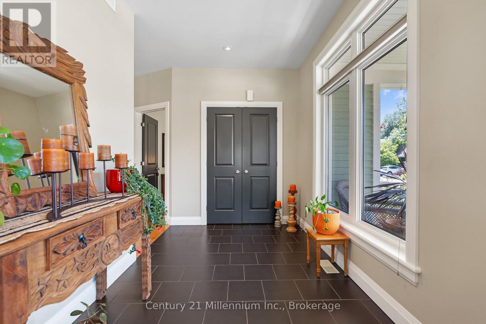 198 EMERALD DRIVE - Image 17