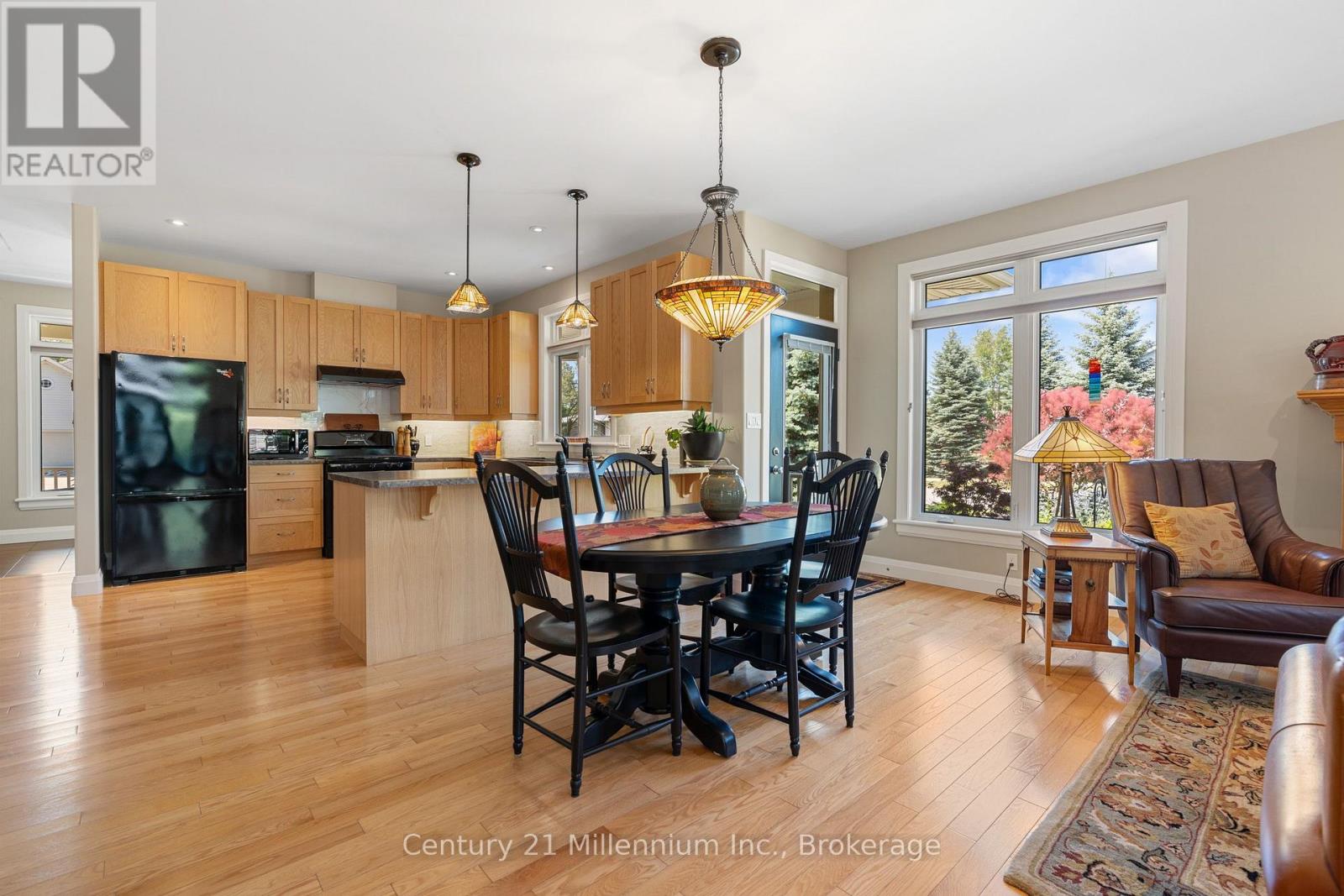 198 EMERALD DRIVE - Image 22