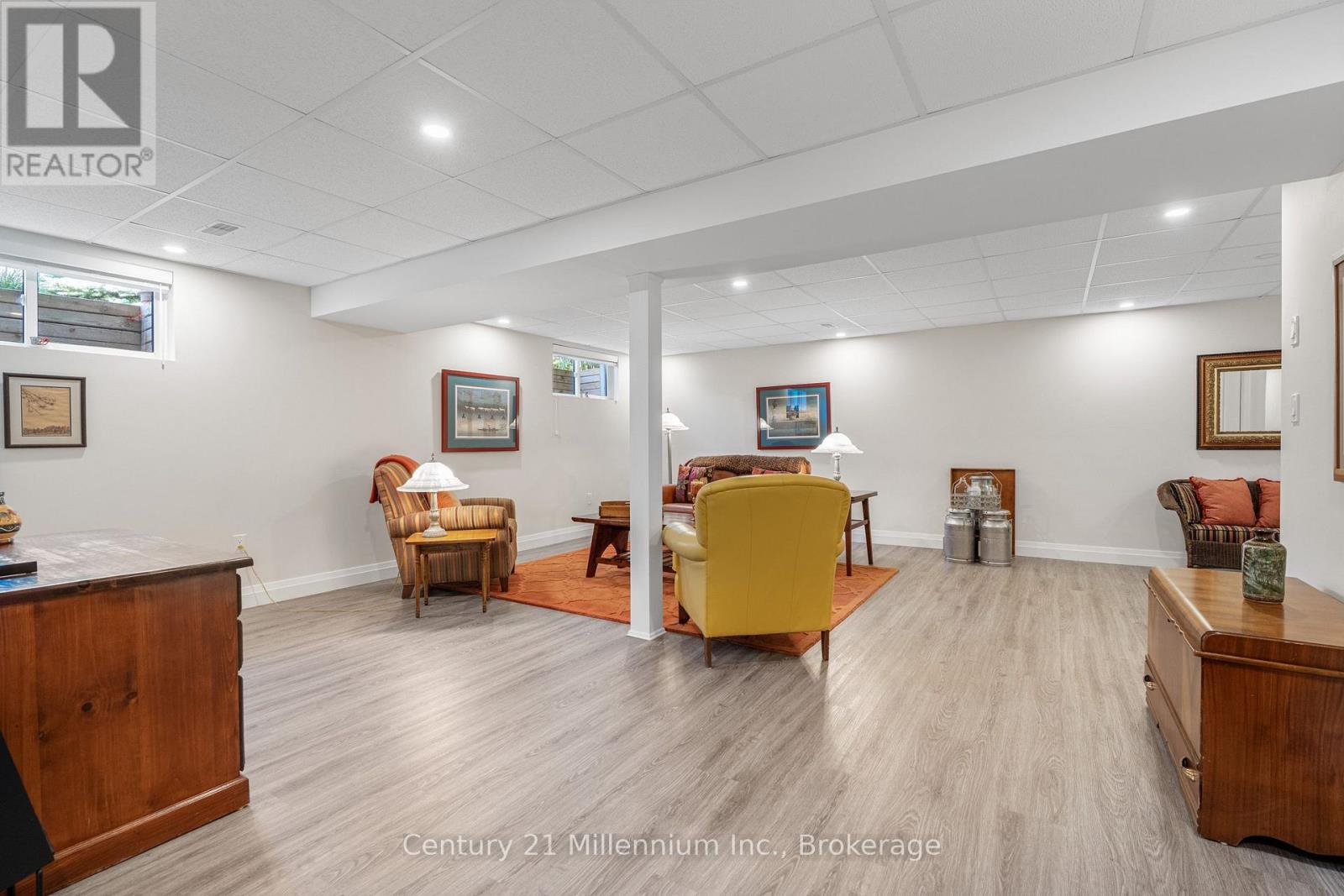 198 EMERALD DRIVE - Image 40