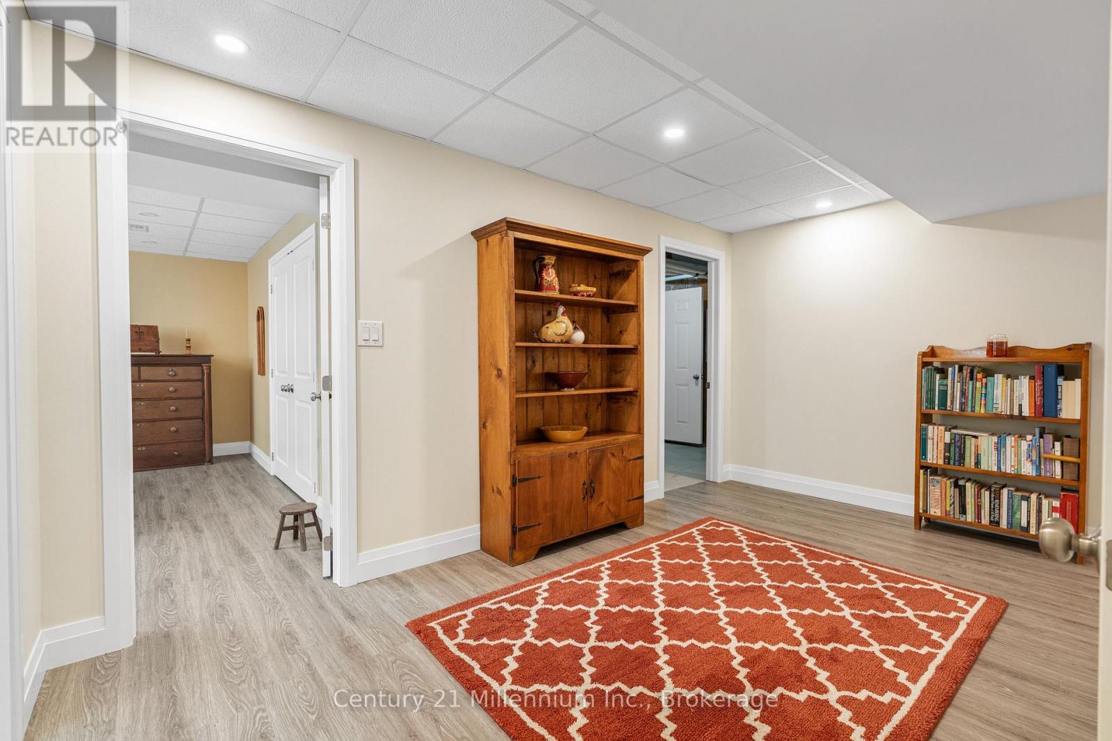198 EMERALD DRIVE - Image 42