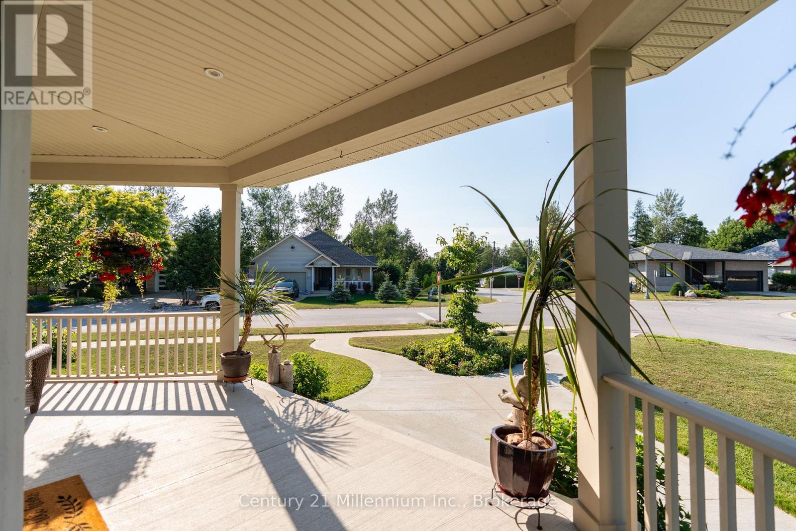 198 EMERALD DRIVE - Image 8