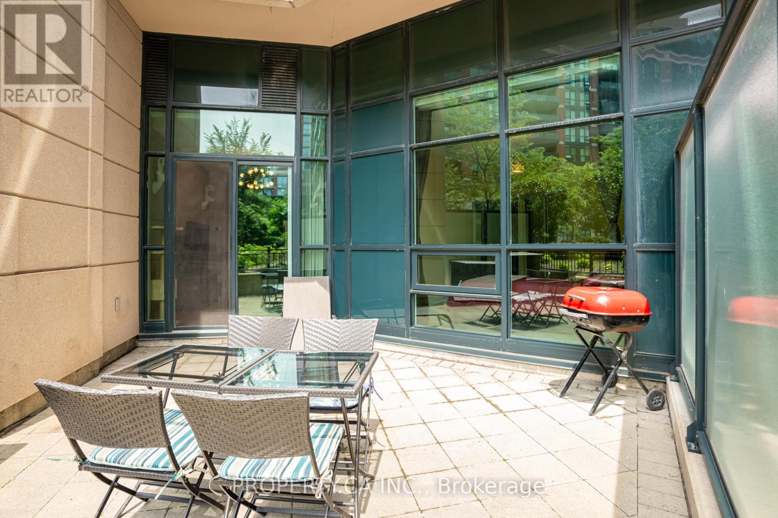 #118 525 WILSON AVENUE - 11