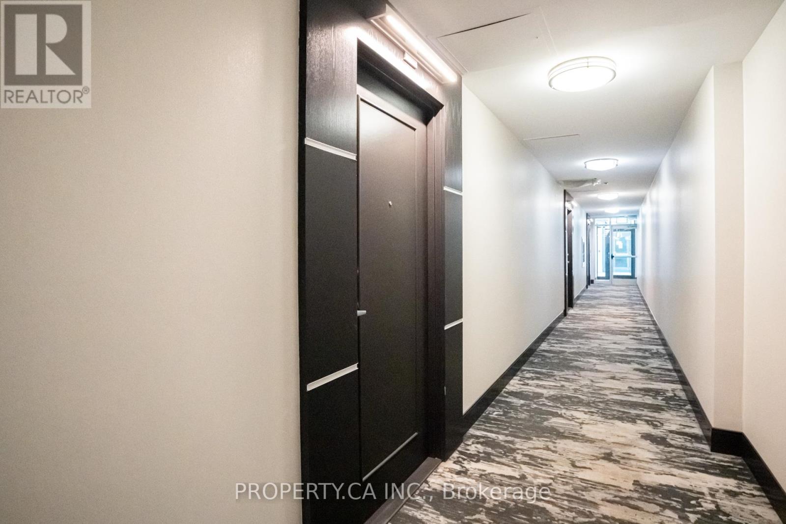 #118 525 WILSON AVENUE - 24