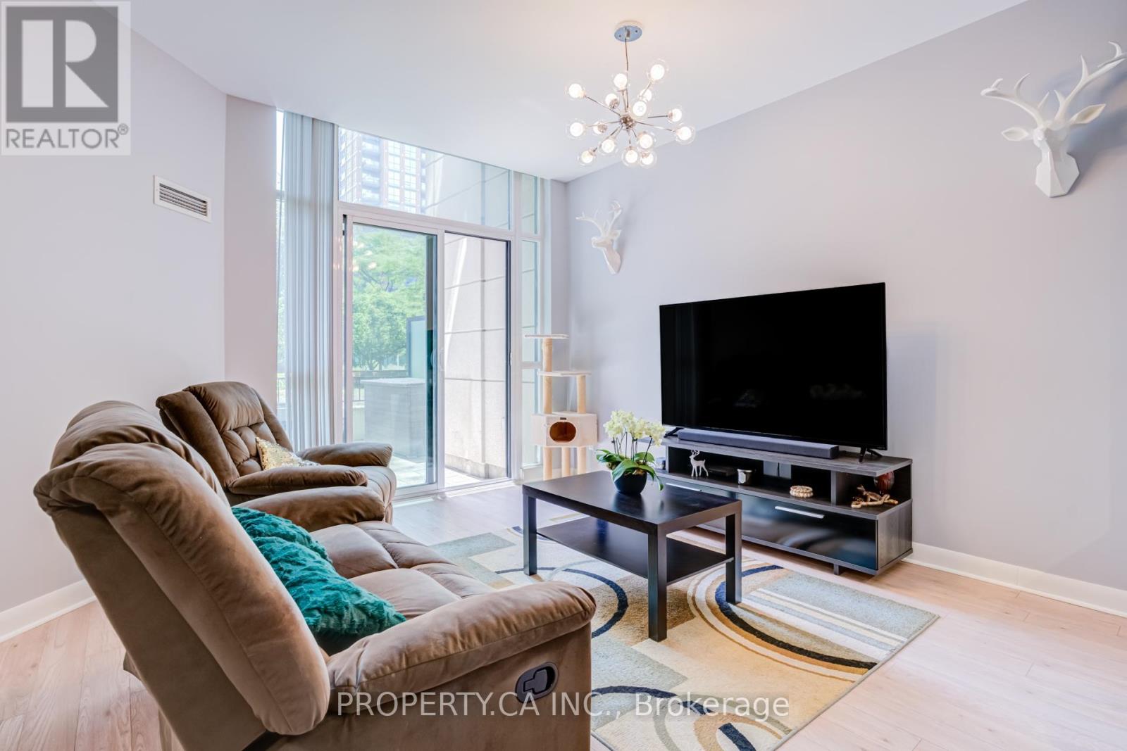 #118 525 WILSON AVENUE - 9