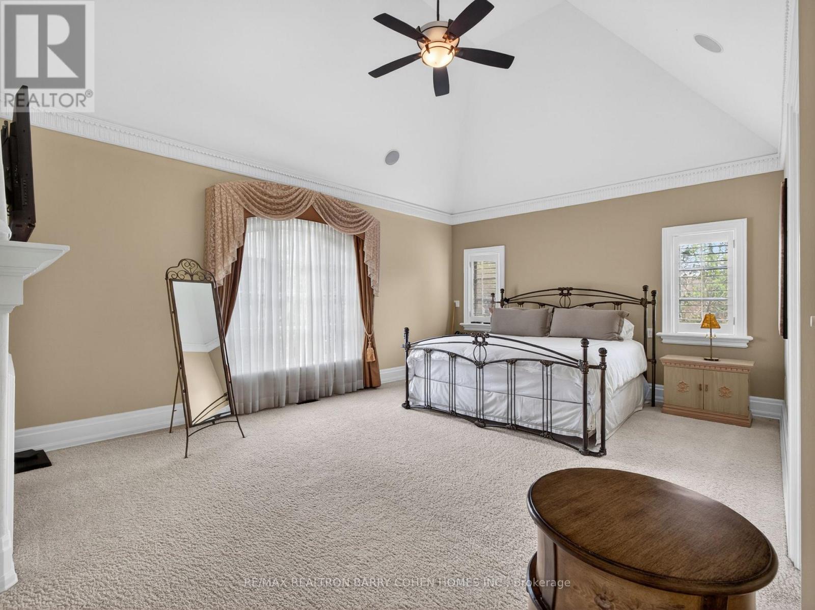 3 LEGACY COURT - 25