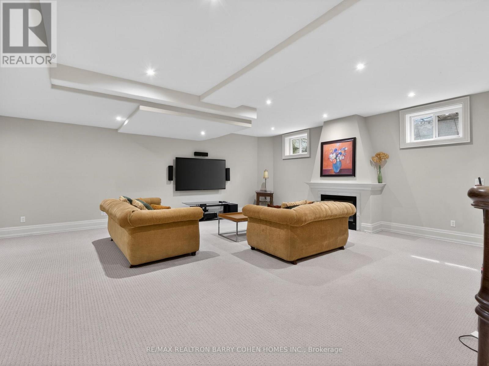 3 LEGACY COURT - 37
