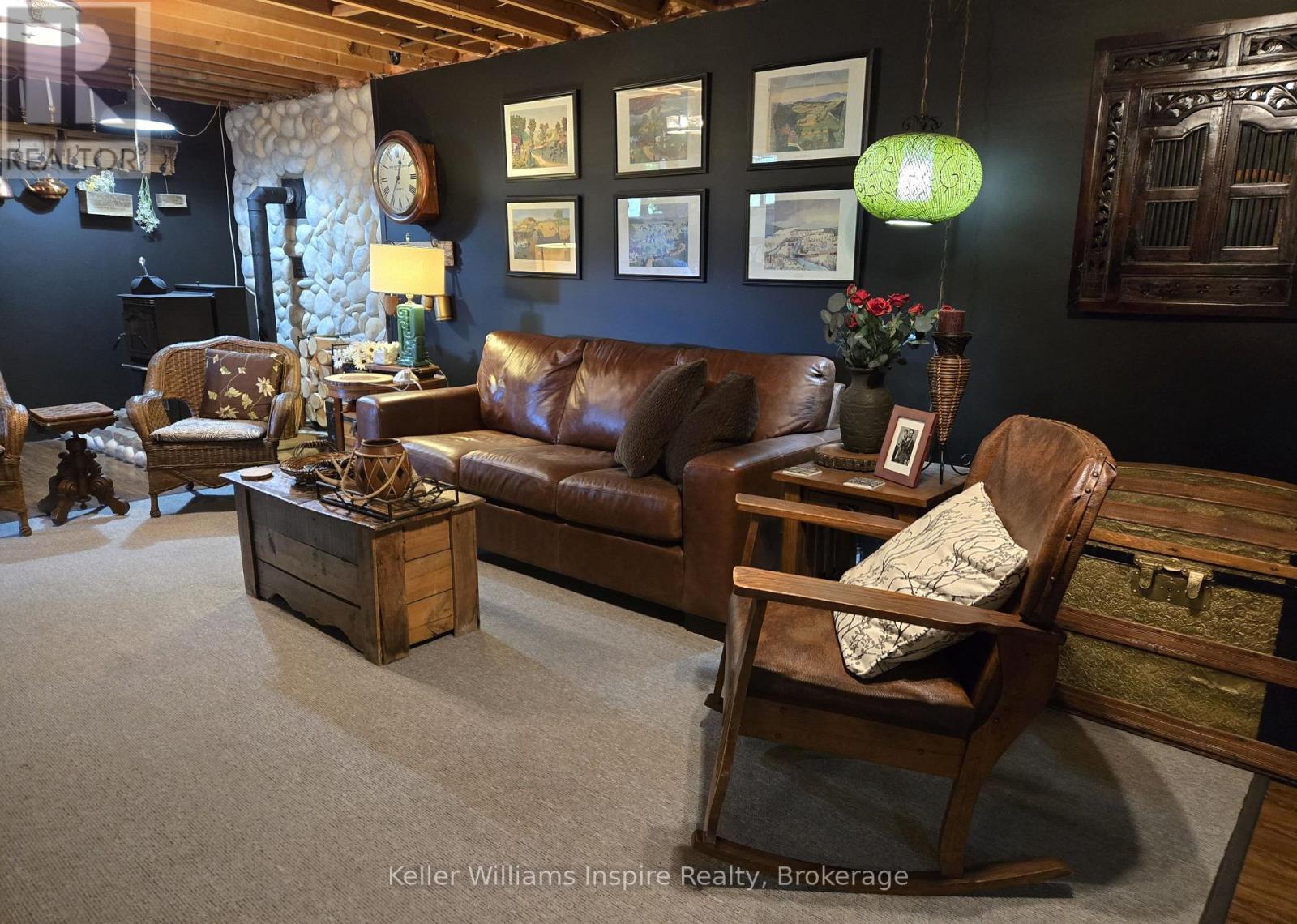 130 SMITH ROAD - 24