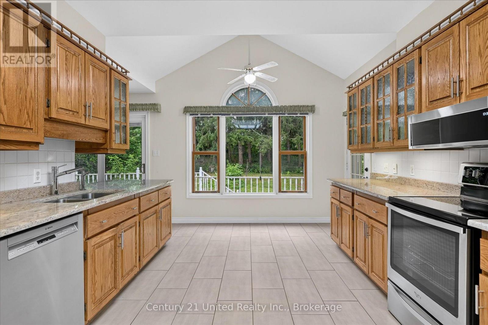 167 GARRY STREET - Image 11