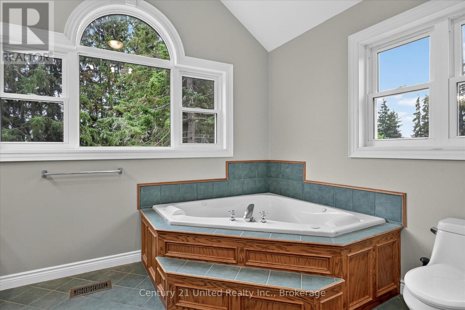 167 GARRY STREET - Image 31