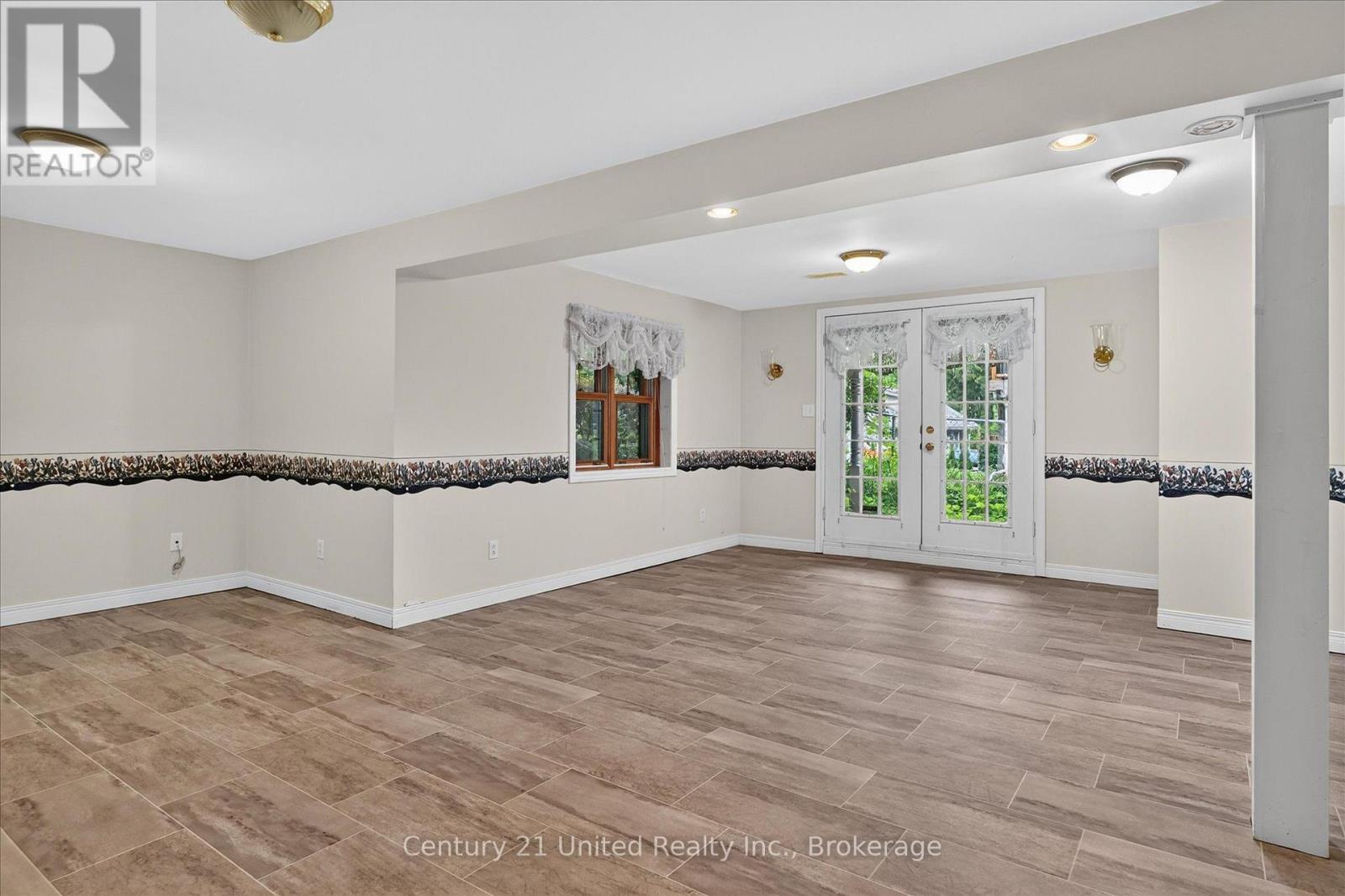 167 GARRY STREET - Image 44