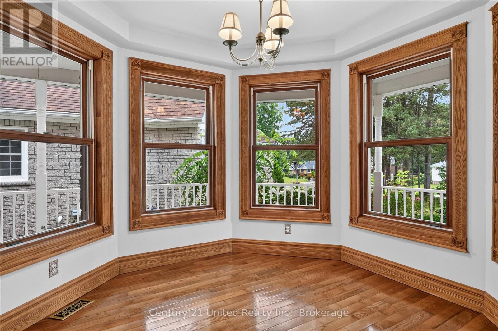 167 GARRY STREET - Image 6