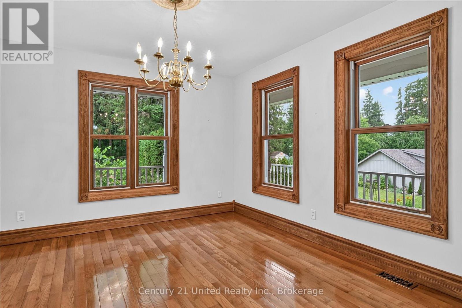 167 GARRY STREET - Image 8