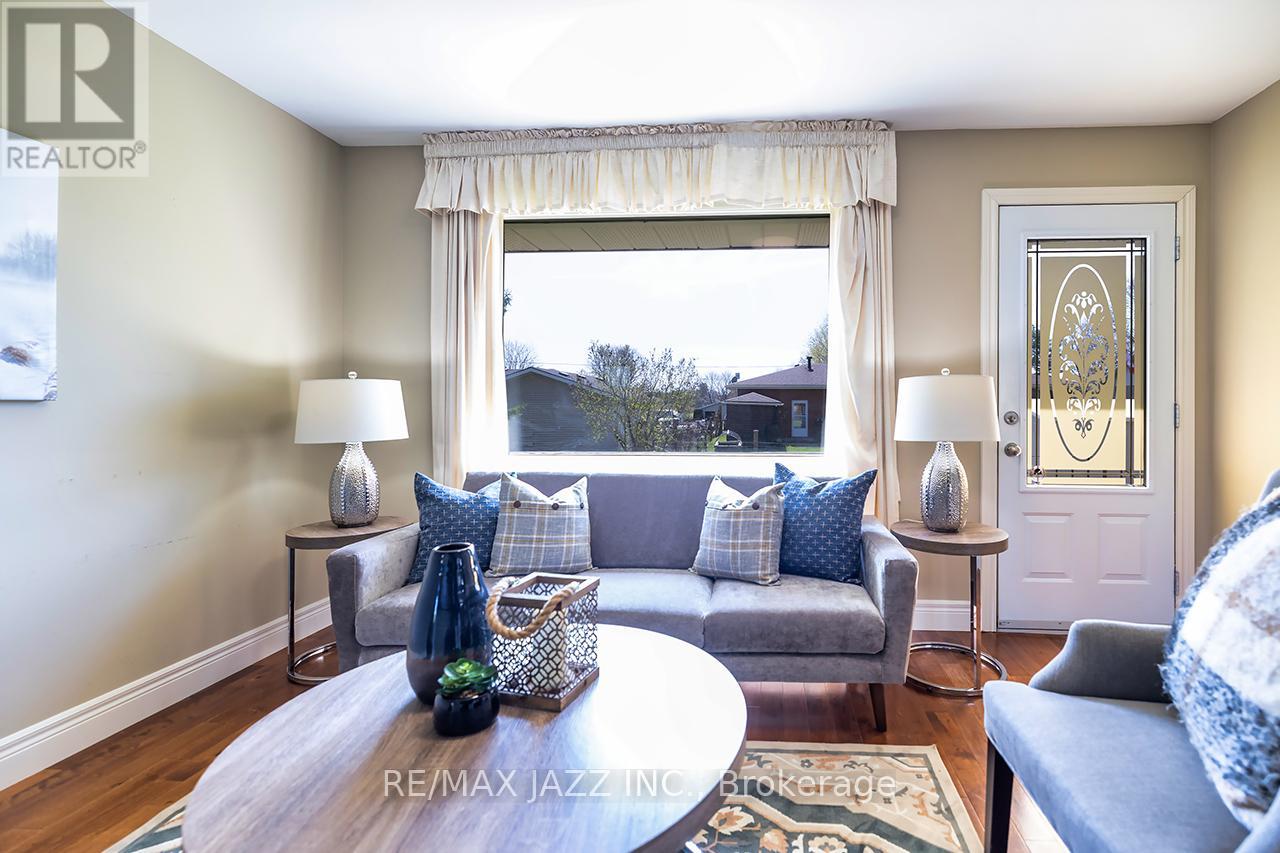 152 BELLEVILLE ROAD - 25