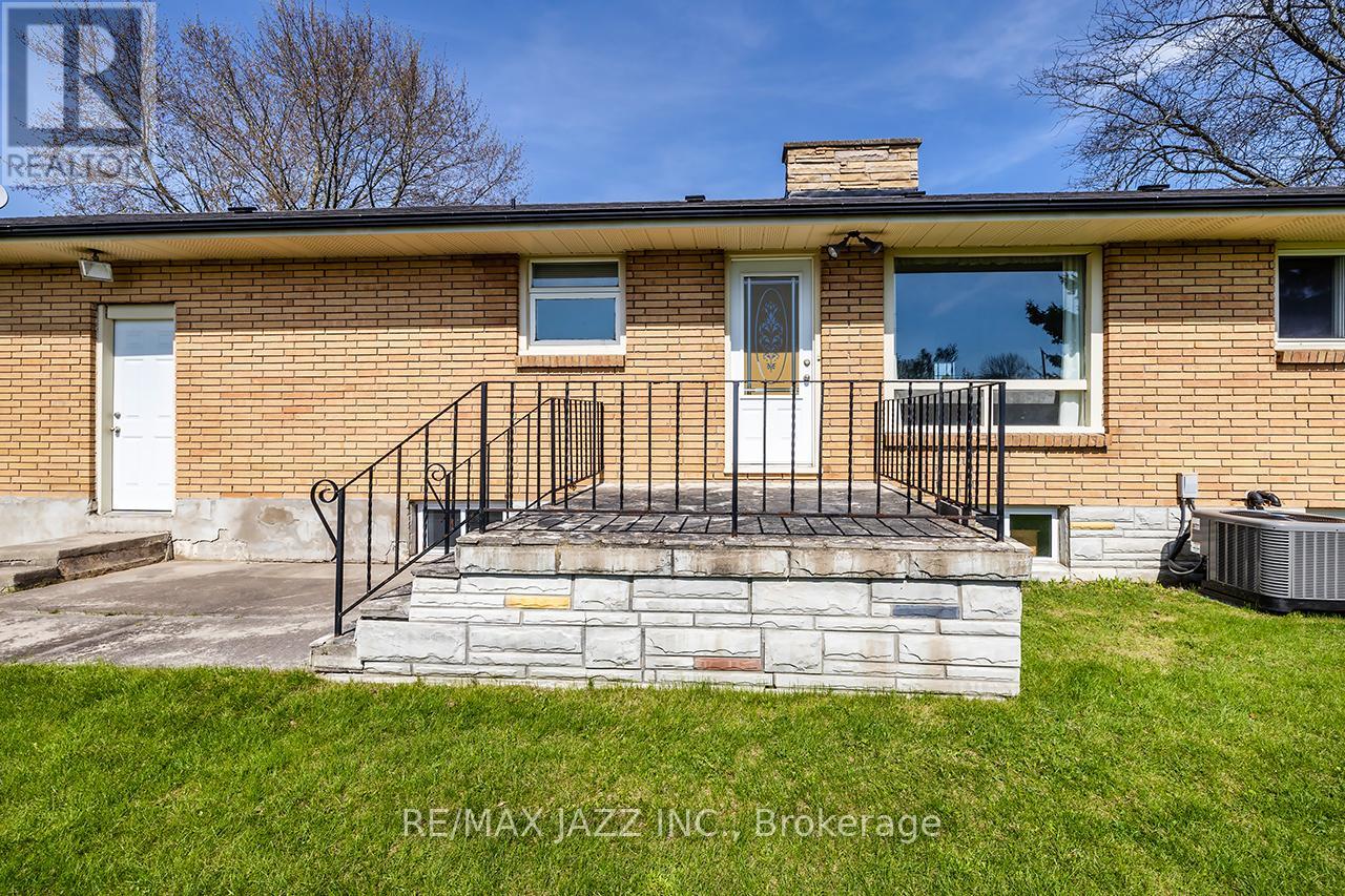 152 BELLEVILLE ROAD - 43