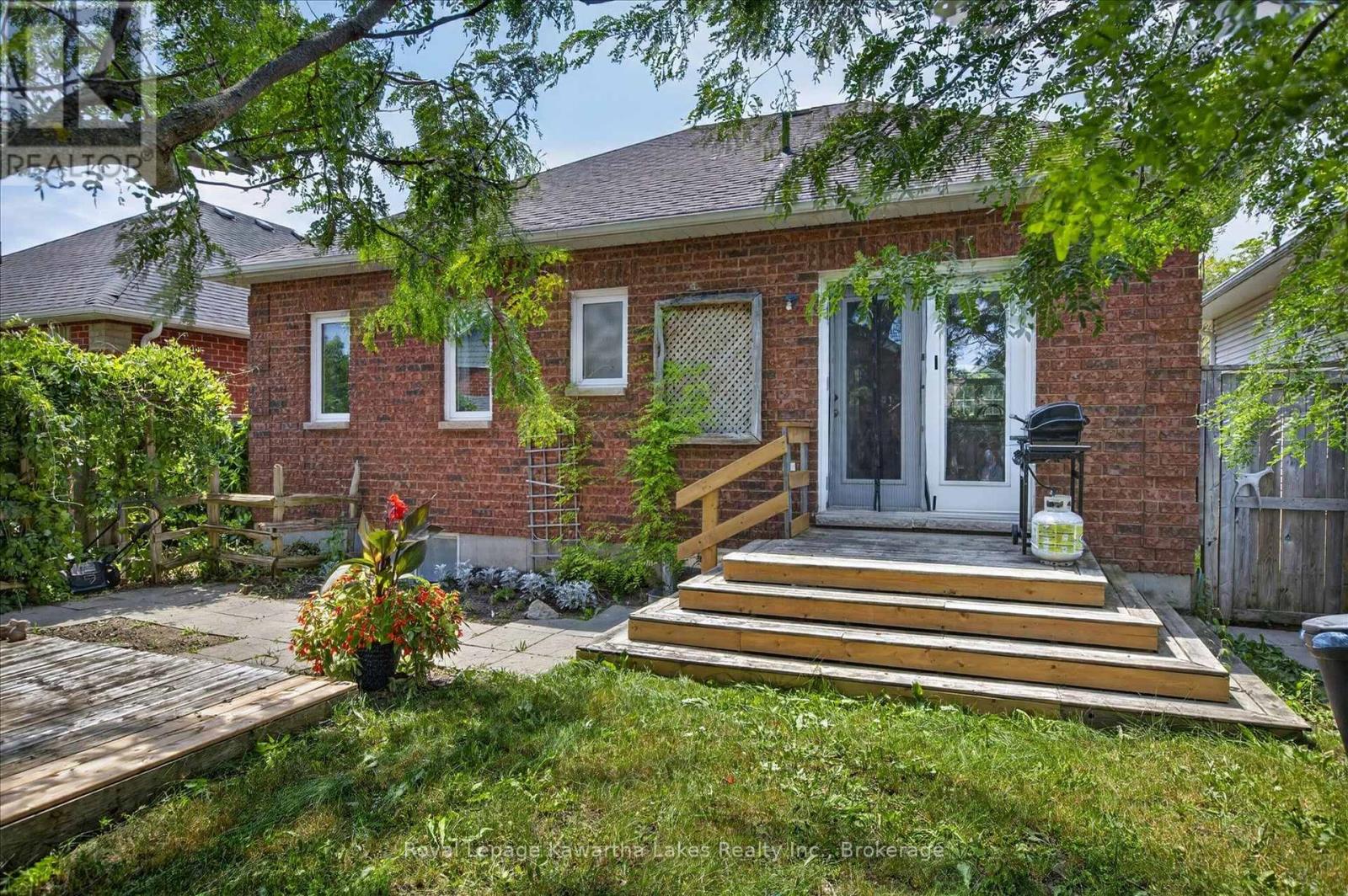 116 ADELAIDE STREET S - Image 42