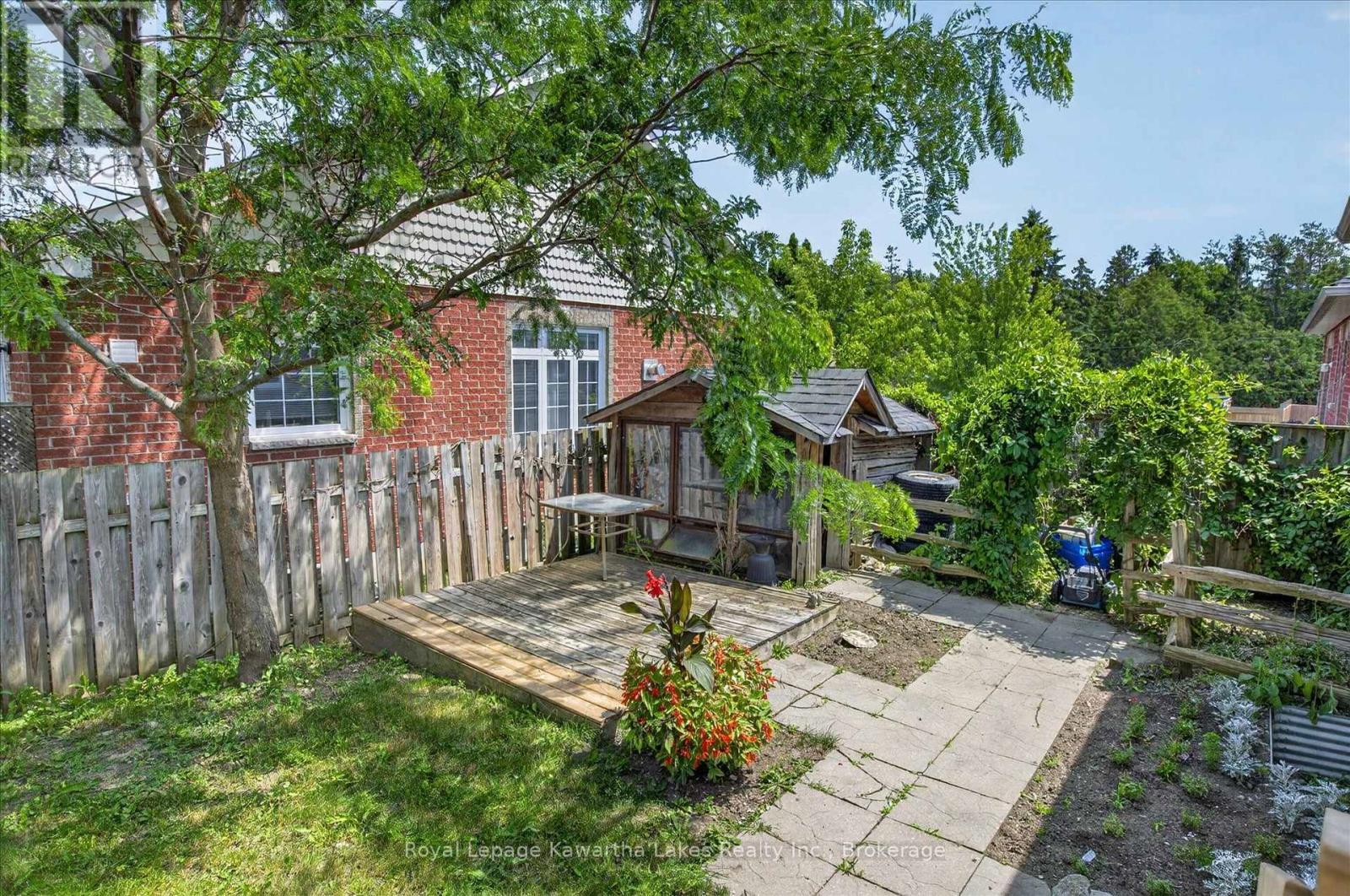 116 ADELAIDE STREET S - Image 44