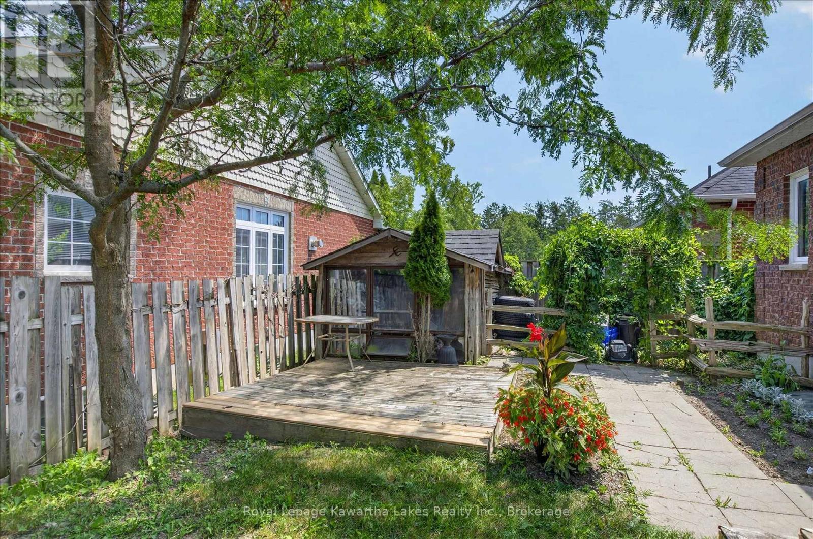 116 ADELAIDE STREET S - Image 45