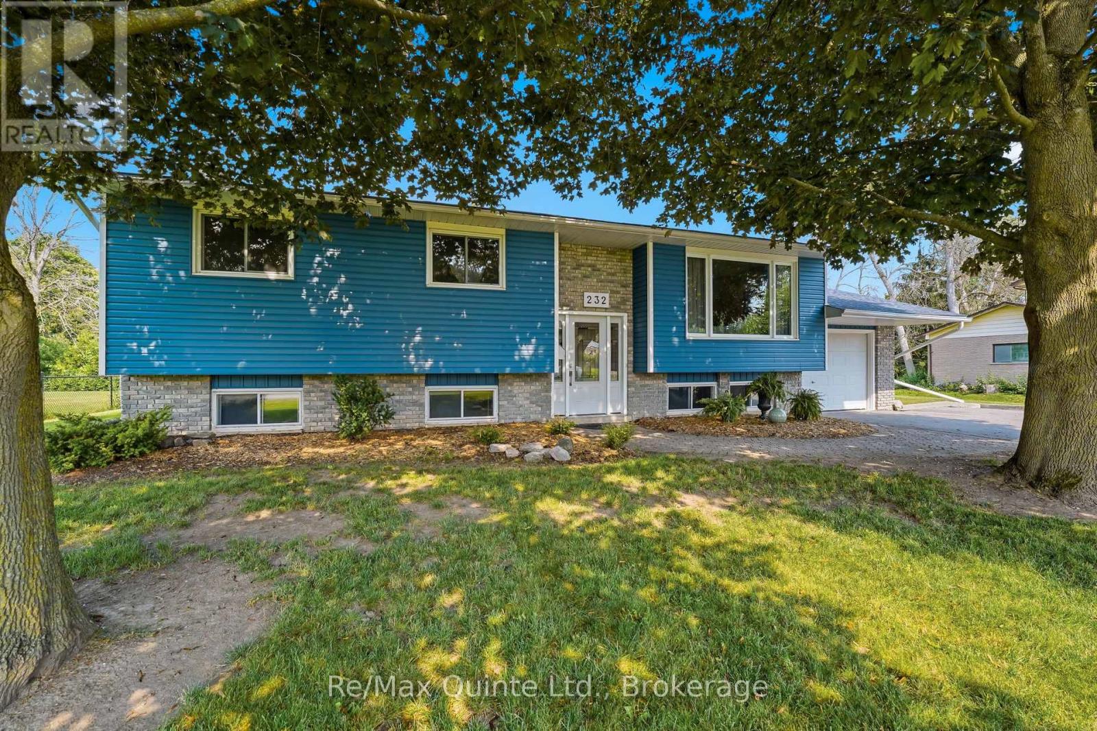 232 COLONIAL ROAD - 1