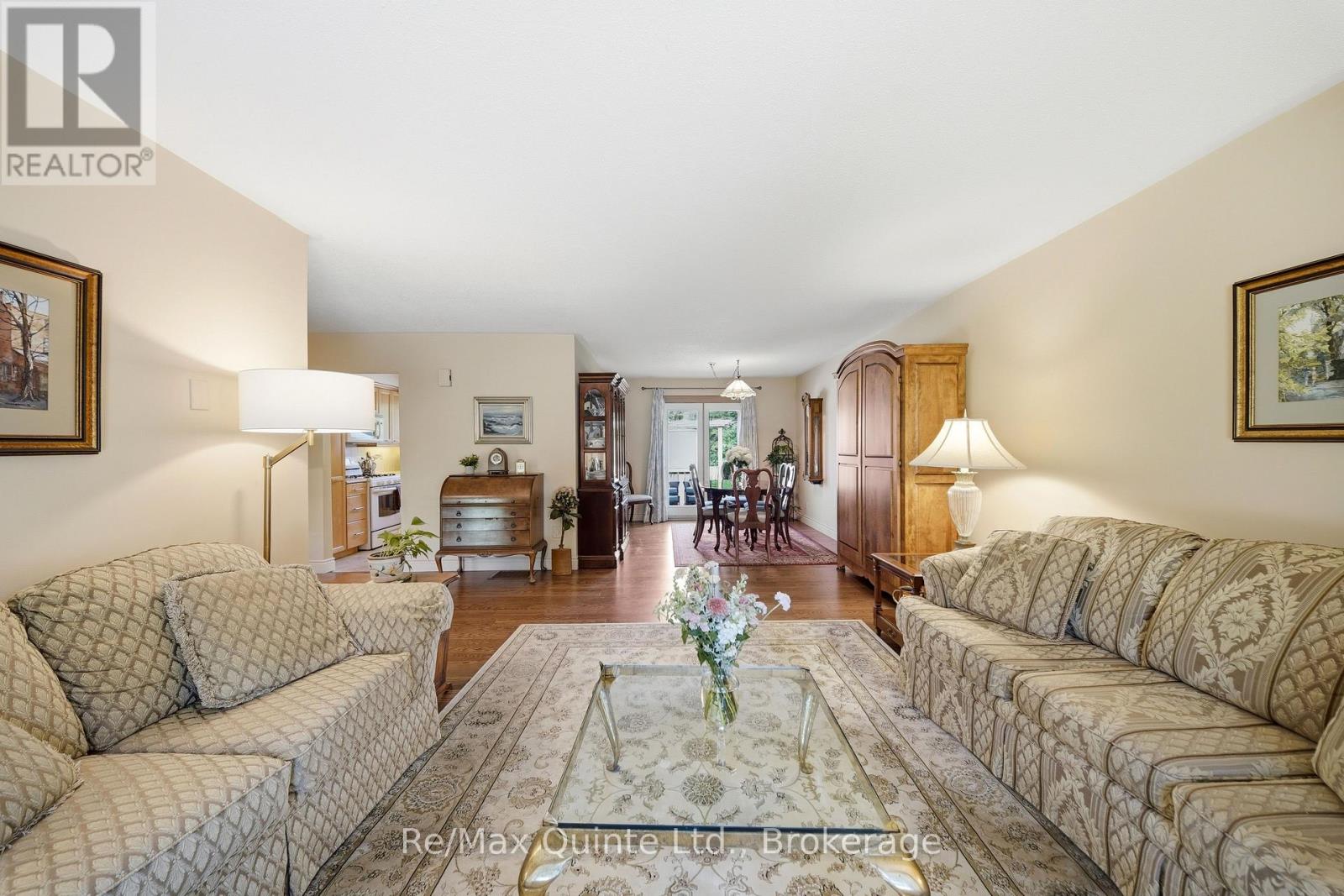 232 COLONIAL ROAD - 10