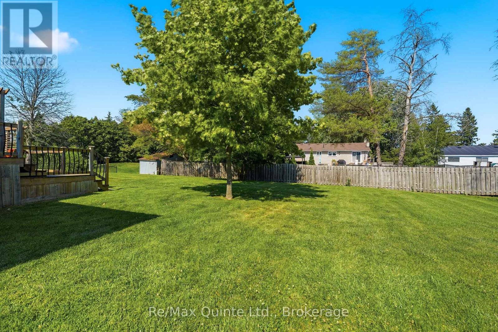 232 COLONIAL ROAD - 44