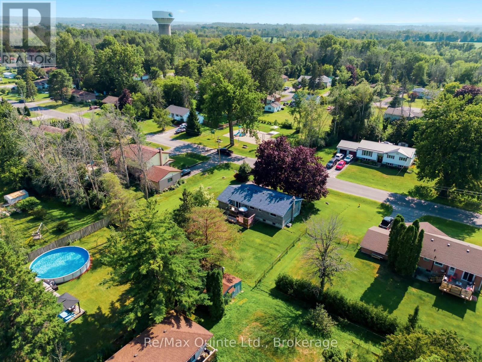 232 COLONIAL ROAD - 47