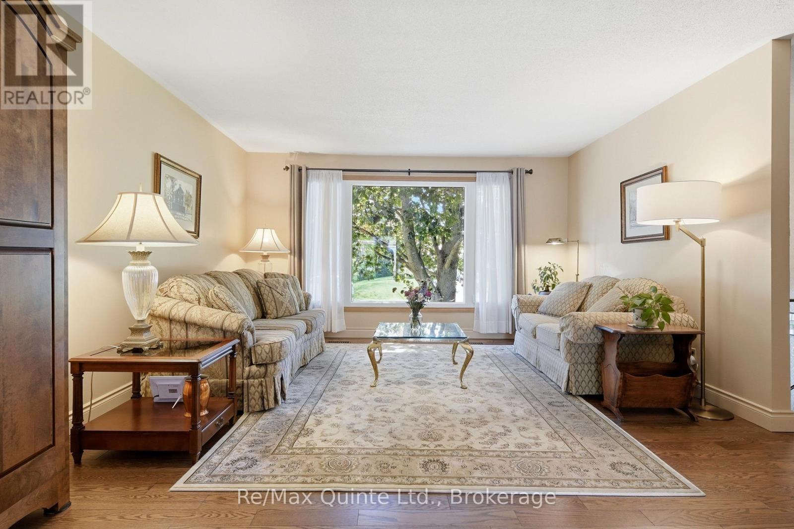 232 COLONIAL ROAD - 8