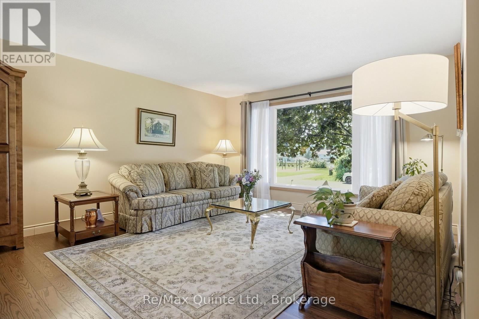 232 COLONIAL ROAD - 9